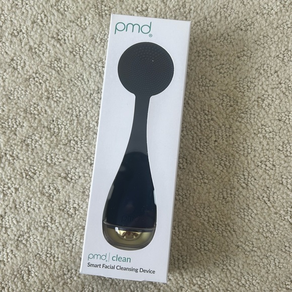 NEW IN BOX PMD Facial Cleanser Device